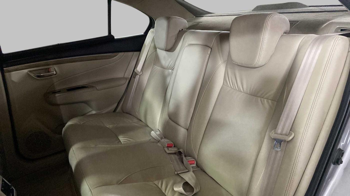2020 Maruti Ciaz ALPHA  AT 1.5 SHVS PETROL, Petrol, Automatic, 21,852 km, Right Side Rear Door Cabin