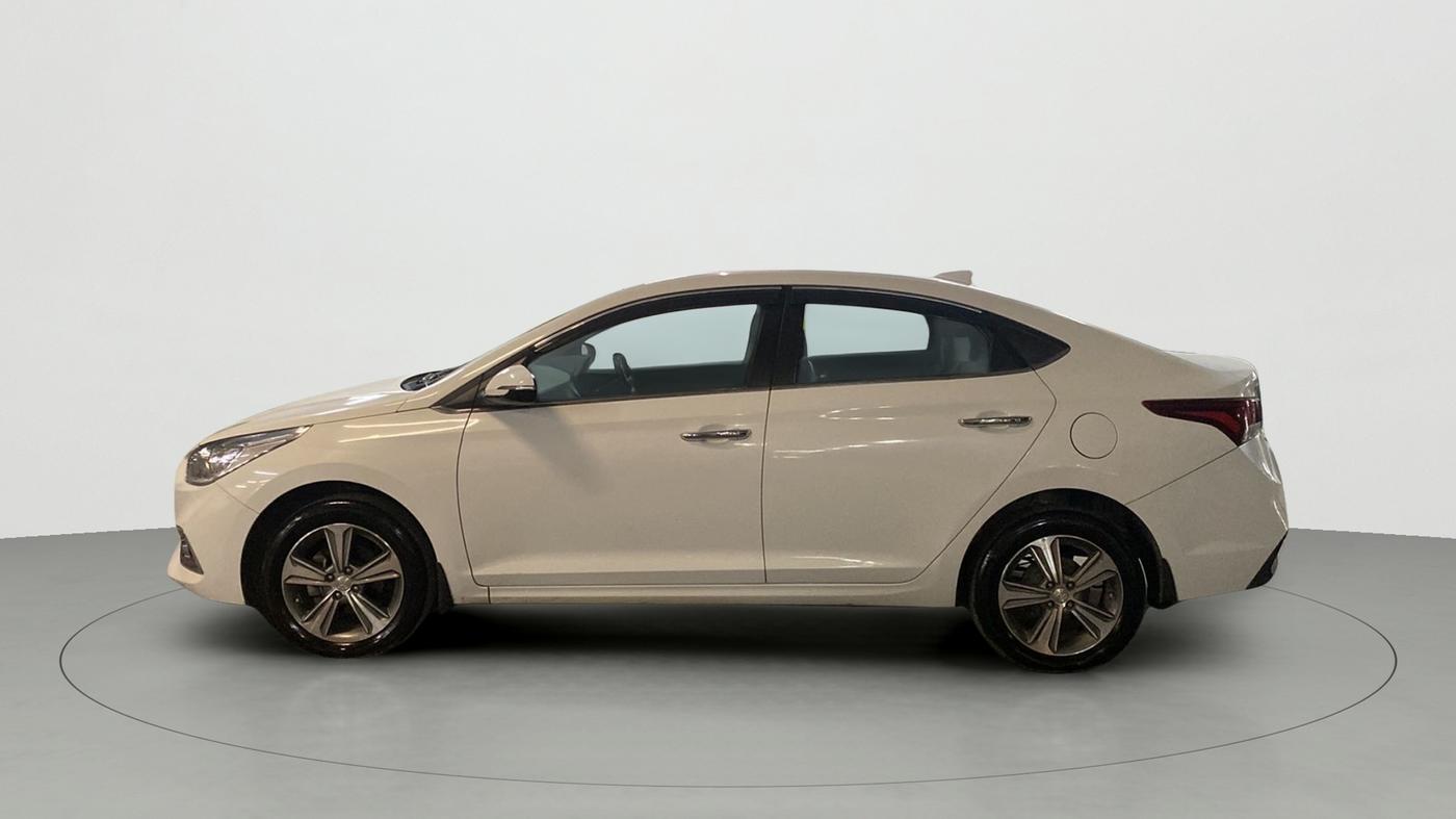2017 Hyundai Verna 1.6 SX (O) CRDI MT, Diesel, Manual, 98,990 km, Left Side