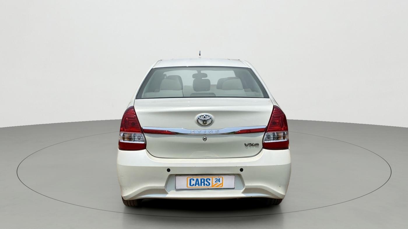2017 Toyota Etios VXD PLATINUM, Diesel, Manual, 47,978 km, Back/Rear