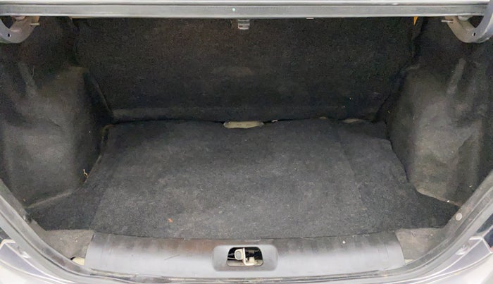 2013 Maruti Swift Dzire VXI, Petrol, Manual, 80,318 km, Boot Inside