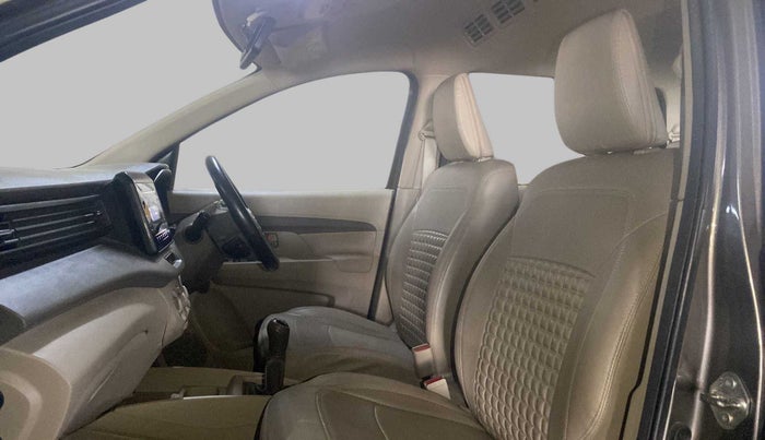 2022 Maruti Ertiga VXI CNG, CNG, Manual, 21,752 km, Right Side Front Door Cabin