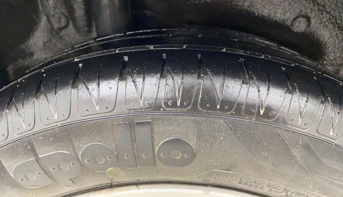 2015 Honda Jazz 1.2L I-VTEC VX, Petrol, Manual, 99,919 km, Right Rear Tyre Tread