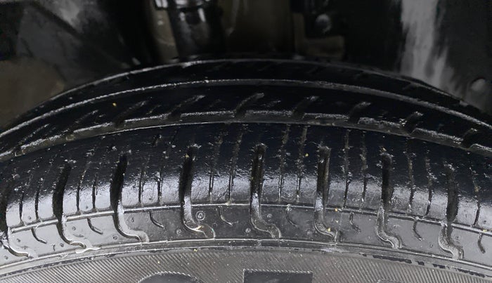 2019 Renault Kwid RXL, Petrol, Manual, 59,668 km, Right Front Tyre Tread