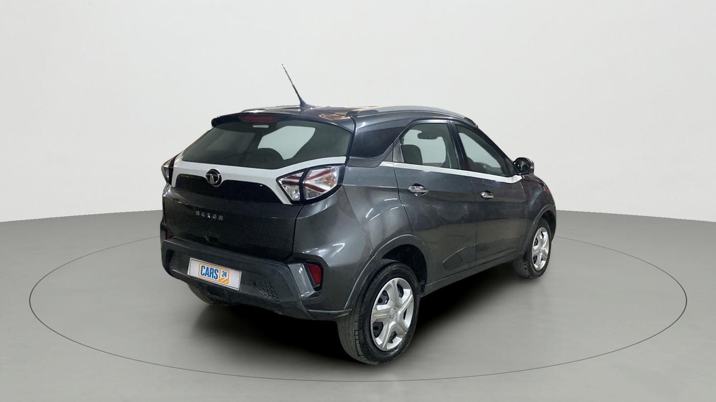 2021 Tata NEXON XM SUNROOF DIESEL, Diesel, Manual, 32,697 km, Right Back Diagonal