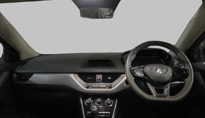 2021 Tata NEXON XM SUNROOF DIESEL, Diesel, Manual, 32,697 km, Dashboard