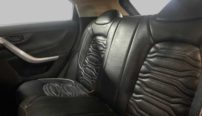 2021 Tata NEXON XM SUNROOF DIESEL, Diesel, Manual, 32,697 km, Right Side Rear Door Cabin