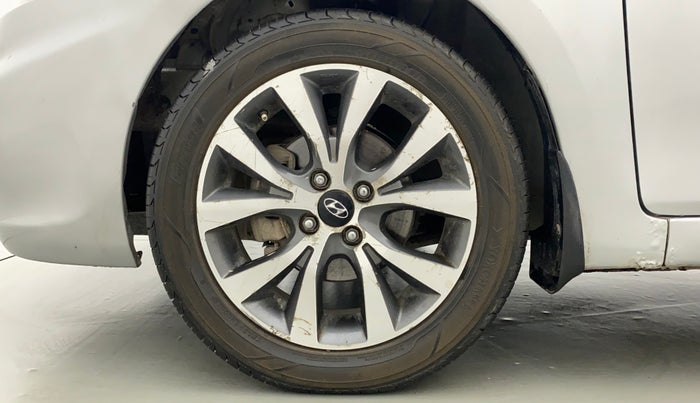 2014 Hyundai Verna FLUIDIC 1.6 VTVT SX AT, CNG, Automatic, 62,883 km, Left Front Wheel