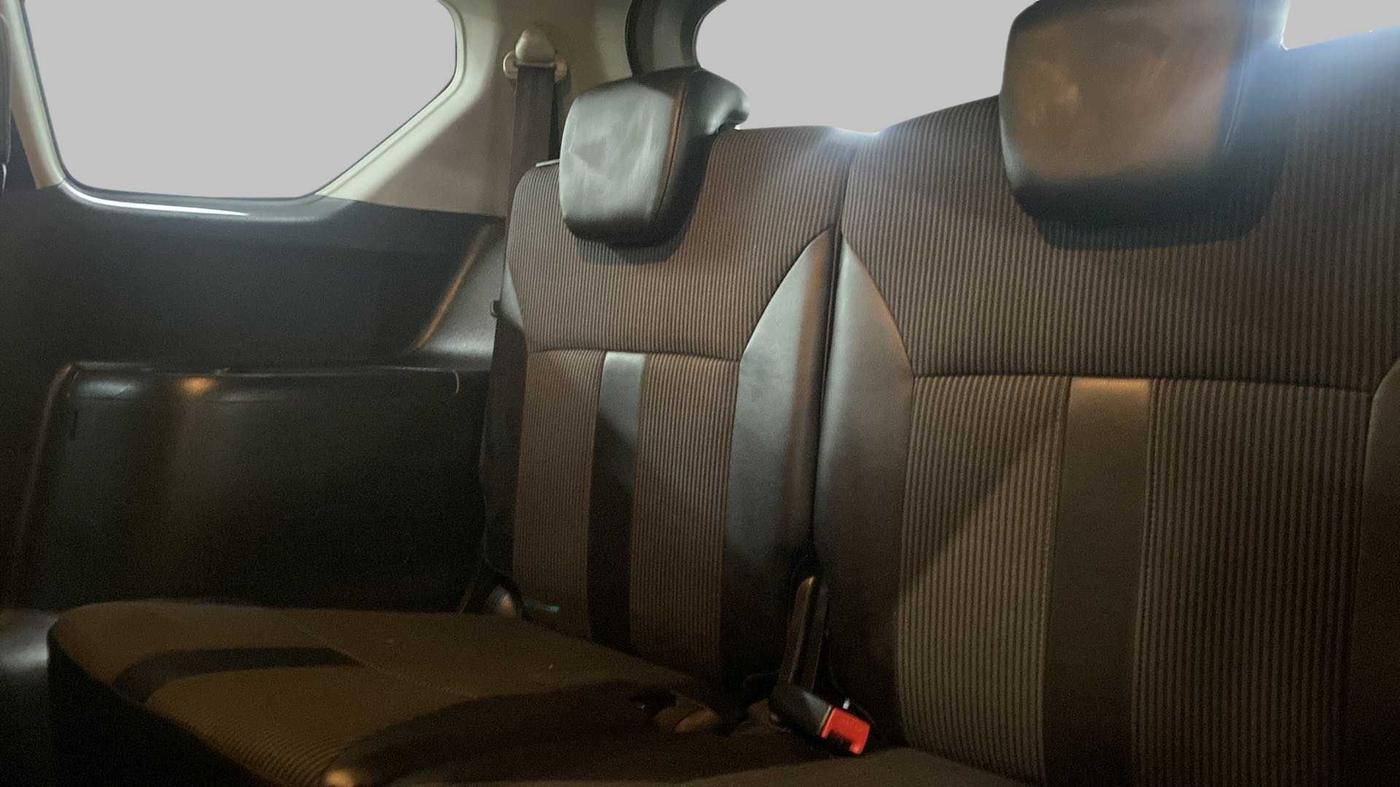 2020 Maruti XL6 ZETA AT, Petrol, Automatic, 31,882 km, Third Seat Row ( optional )