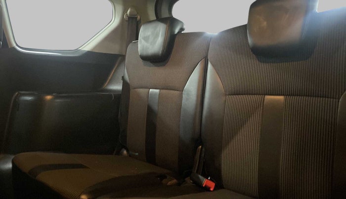 2020 Maruti XL6 ZETA AT, Petrol, Automatic, 31,882 km, Third Seat Row ( optional )