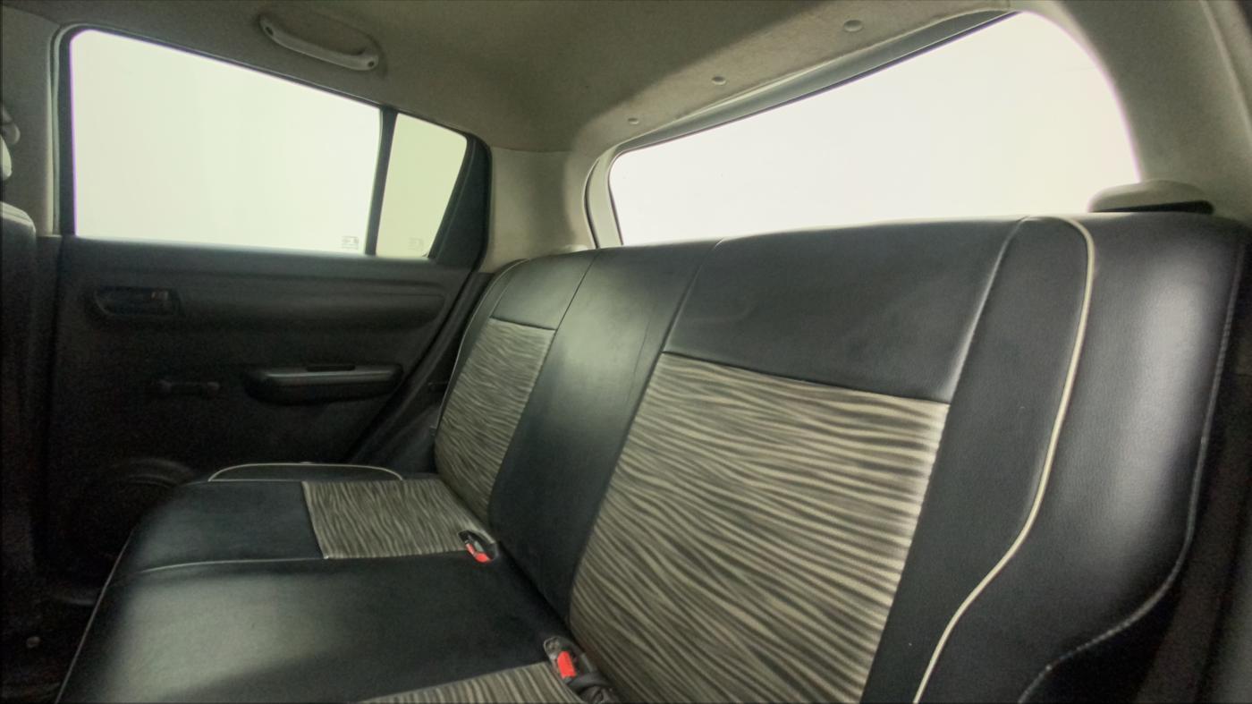 2011 Maruti Swift LXI, Petrol, Manual, 74,040 km, Right Side Rear Door Cabin