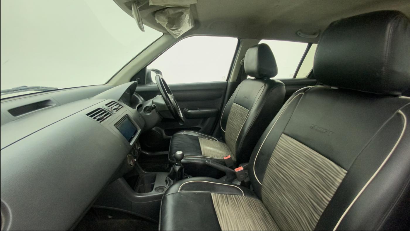 2011 Maruti Swift LXI, Petrol, Manual, 74,040 km, Right Side Front Door Cabin