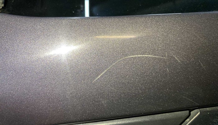 2020 Hyundai Elite i20 SPORTZ PLUS 1.2, Petrol, Manual, 29,678 km, Left A pillar - Minor scratches