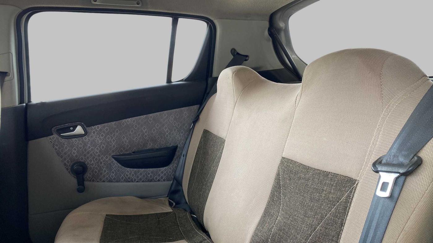 2016 Maruti Alto 800 VXI, Petrol, Manual, 64,238 km, Right Side Rear Door Cabin