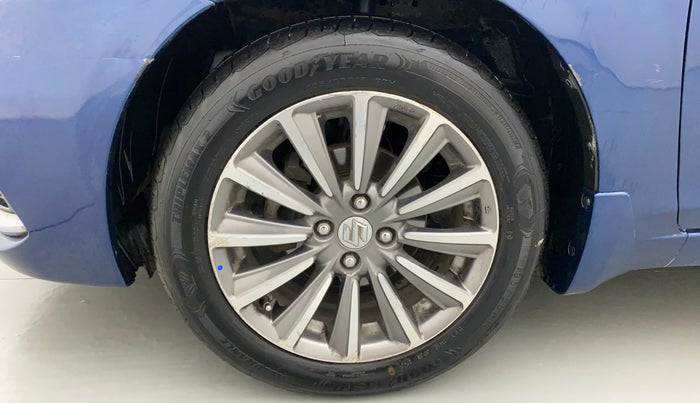 2018 Maruti Ciaz ALPHA 1.5 SHVS PETROL, Petrol, Manual, 1,23,897 km, Left Front Wheel