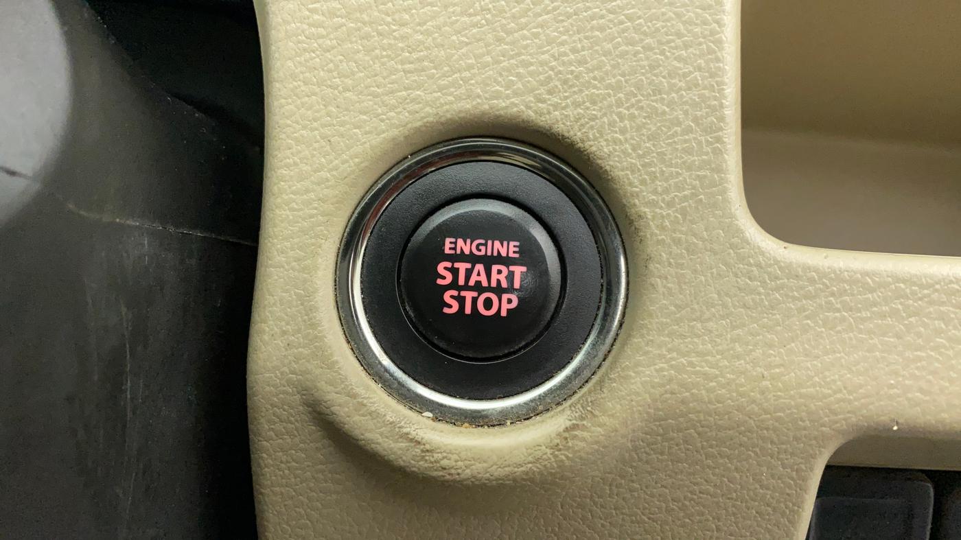 2018 Maruti Ciaz ALPHA 1.5 SHVS PETROL, Petrol, Manual, 1,23,897 km, Keyless Start/ Stop Button