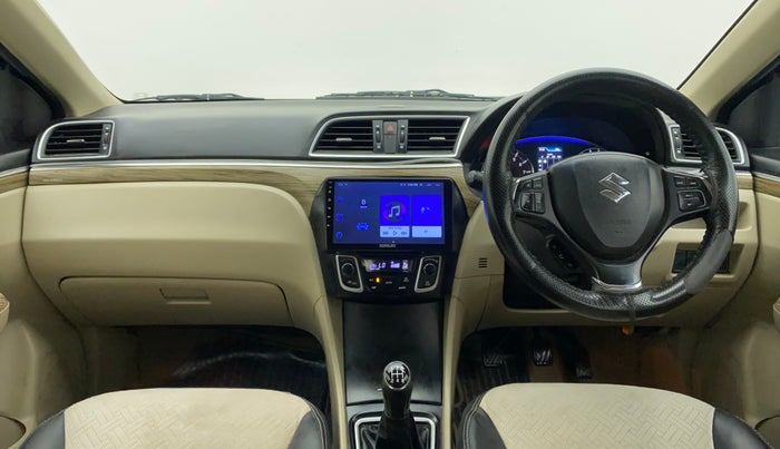 2018 Maruti Ciaz ALPHA 1.5 SHVS PETROL, Petrol, Manual, 1,23,897 km, Dashboard