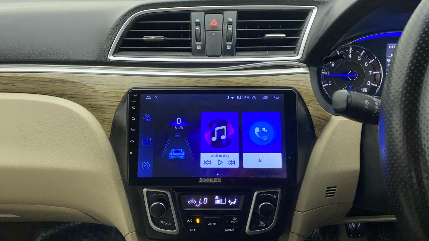 2018 Maruti Ciaz ALPHA 1.5 SHVS PETROL, Petrol, Manual, 1,23,897 km, Air Conditioner