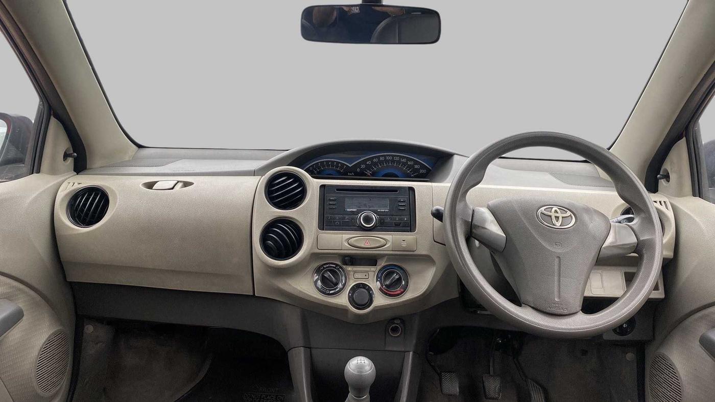 2015 Toyota Etios G, Petrol, Manual, 81,041 km, Dashboard
