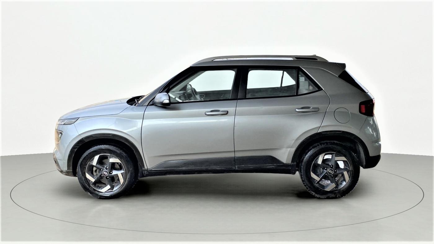 2020 Hyundai VENUE SX 1.5 CRDI, Diesel, Manual, 81,265 km, Left Side