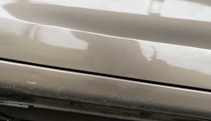 2018 Maruti Dzire LXI, Petrol, Manual, 45,275 km, Left running board - Minor scratches
