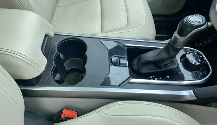 2021 Tata Safari XZA PLUS 6S, Diesel, Automatic, 25,063 km, Gear Lever