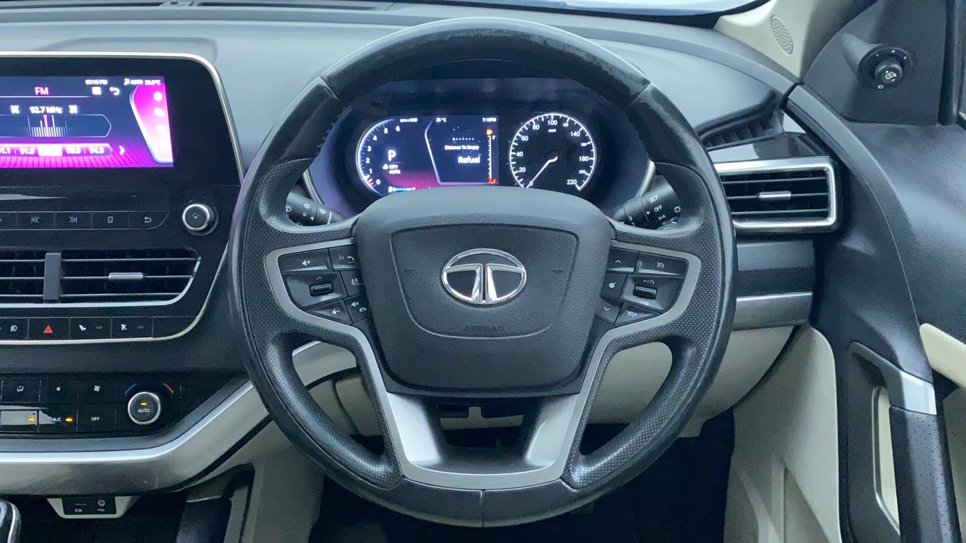2021 Tata Safari XZA PLUS 6S, Diesel, Automatic, 25,063 km, Steering Wheel Close Up