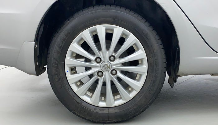 2018 Maruti Ciaz DELTA 1.5 SHVS MT PETROL, Petrol, Manual, 24,316 km, Right Rear Wheel