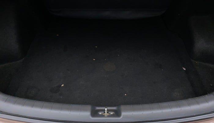 2020 Hyundai AURA SX PLUS 1.2 AMT, Petrol, Automatic, 21,836 km, Boot Inside