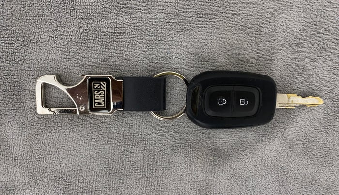 2019 Renault Kwid CLIMBER 1.0 AMT (O), Petrol, Automatic, 25,881 km, Key Close Up