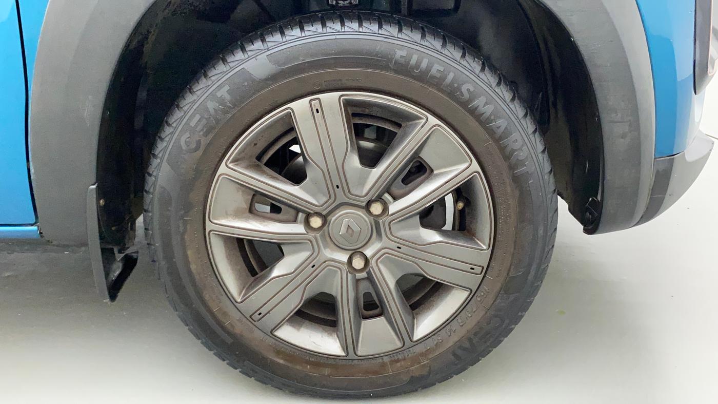 2019 Renault Kwid CLIMBER 1.0 AMT (O), Petrol, Automatic, 25,881 km, Right Front Wheel