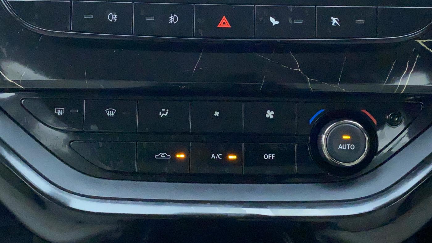 2021 Tata Safari XZA PLUS GOLD 6 S, Diesel, Automatic, 34,935 km, Automatic Climate Control