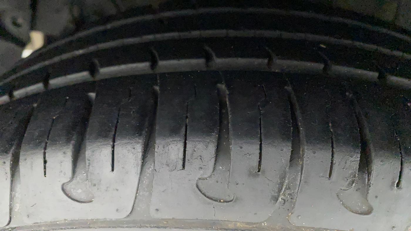 2019 Hyundai Xcent SX 1.2 CRDI, Diesel, Manual, 15,295 km, Right Rear Tyre Tread