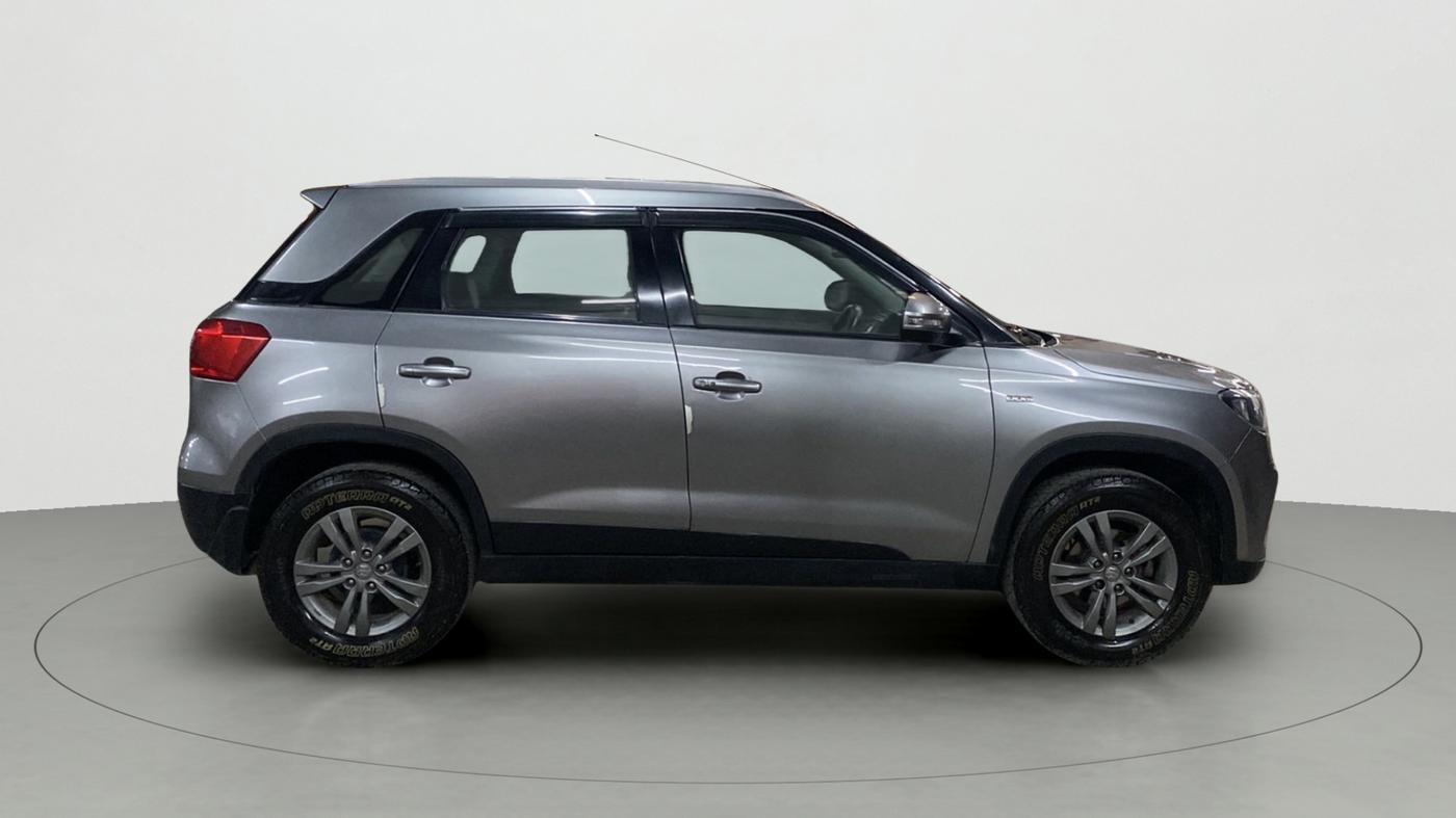 2017 Maruti Vitara Brezza ZDI PLUS, Diesel, Manual, 83,566 km, Right Side View