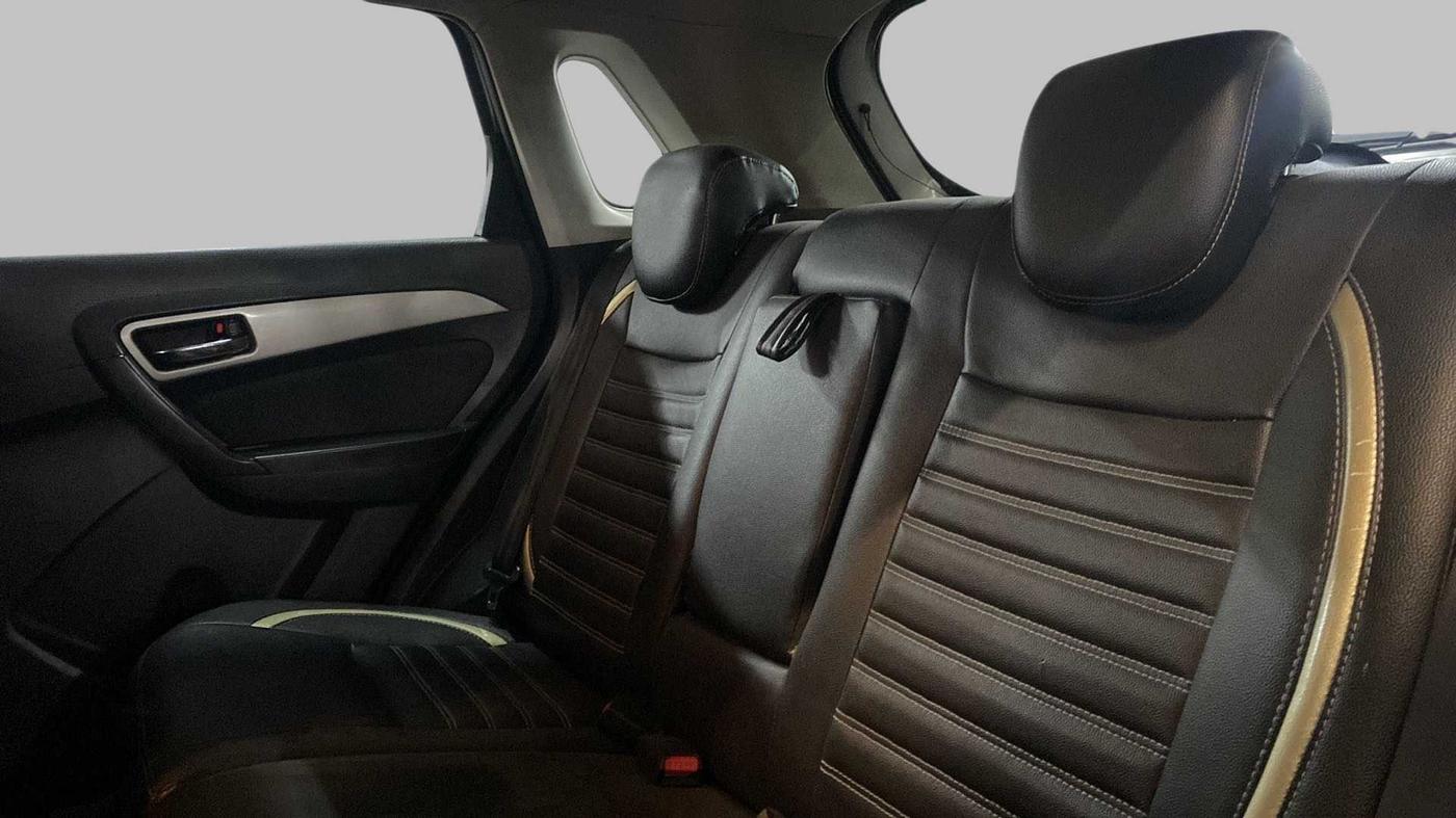 2017 Maruti Vitara Brezza ZDI PLUS, Diesel, Manual, 83,566 km, Right Side Rear Door Cabin