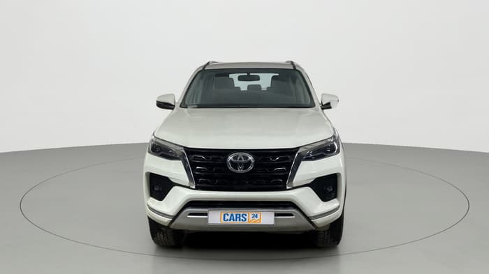 2022 Toyota Fortuner 4X2 MT 2.7 PETROL, Petrol, Manual, 5,830 km, Front