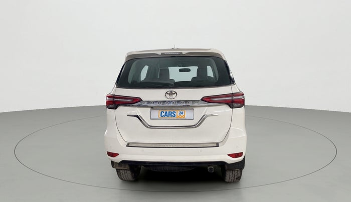 2022 Toyota Fortuner 4X2 MT 2.7 PETROL, Petrol, Manual, 5,830 km, Back/Rear