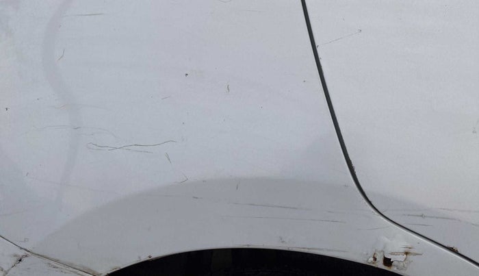 2018 Maruti Dzire VDI, Diesel, Manual, 29,789 km, Right quarter panel - Slightly rusted