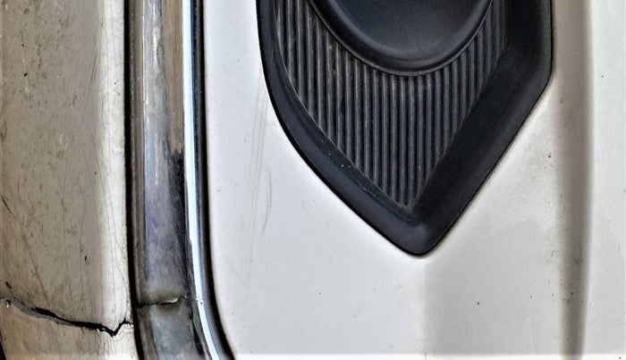 2018 Maruti Dzire VDI, Diesel, Manual, 29,789 km, Front bumper - Minor scratches