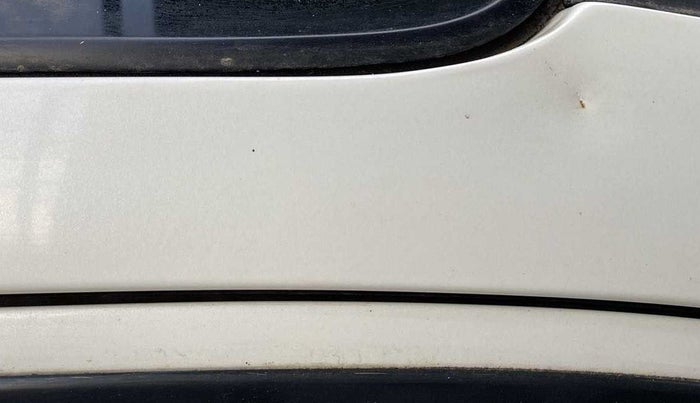 2018 Maruti Dzire VDI, Diesel, Manual, 29,789 km, Left A pillar - Slightly dented