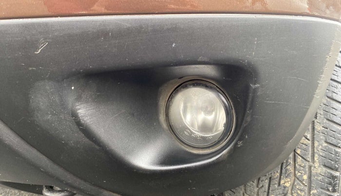 2012 Renault Duster RXL PETROL, Petrol, Manual, 95,074 km, Left fog light - Not working