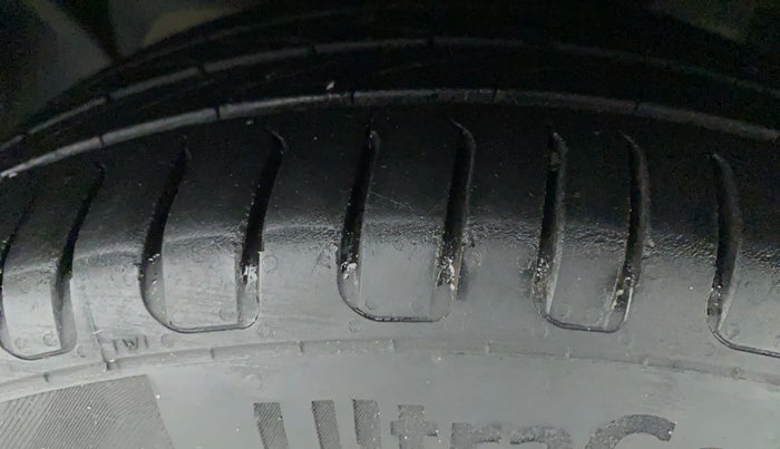 2018 Ford FREESTYLE TITANIUM 1.5 DIESEL, Diesel, Manual, 67,444 km, Left Front Tyre Tread