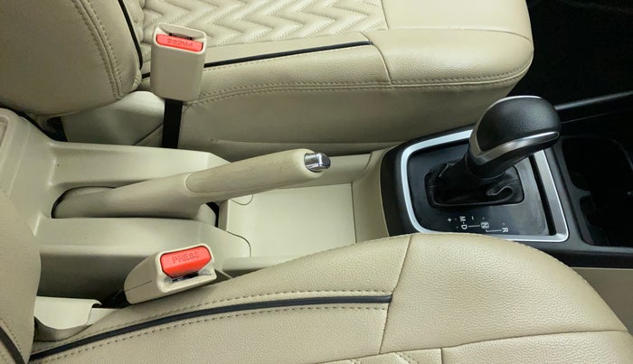 2018 Maruti Dzire VDI AMT, Diesel, Automatic, 60,439 km, Gear Lever