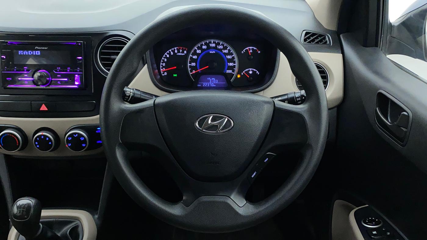 2017 Hyundai Grand i10 MAGNA 1.2 KAPPA VTVT, Petrol, Manual, 22,370 km, Steering Wheel Close Up