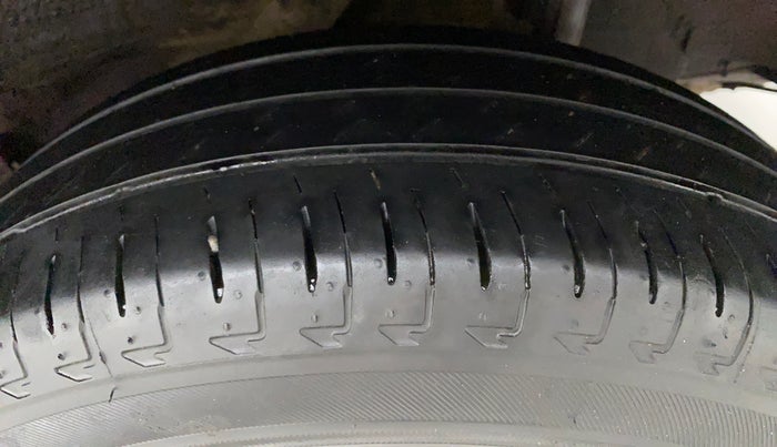 2022 Honda Amaze 1.2L I-VTEC S, Petrol, Manual, 14,234 km, Left Rear Tyre Tread