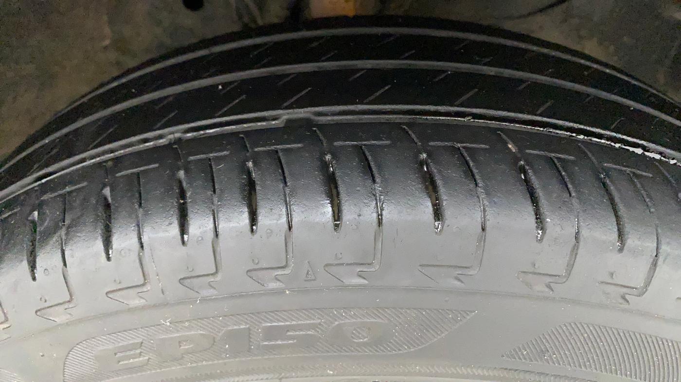 2022 Honda Amaze 1.2L I-VTEC S, Petrol, Manual, 14,234 km, Right Front Tyre Tread