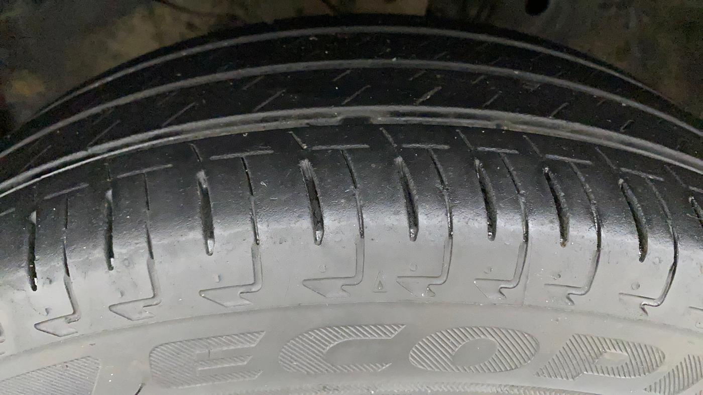 2022 Honda Amaze 1.2L I-VTEC S, Petrol, Manual, 14,234 km, Left Front Tyre Tread
