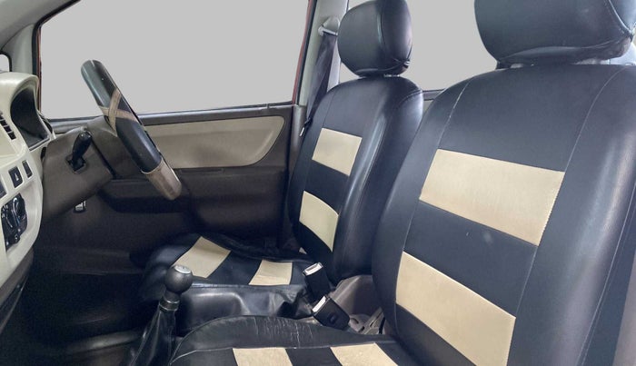 2010 Maruti Zen Estilo LXI, Petrol, Manual, 79,176 km, Right Side Front Door Cabin