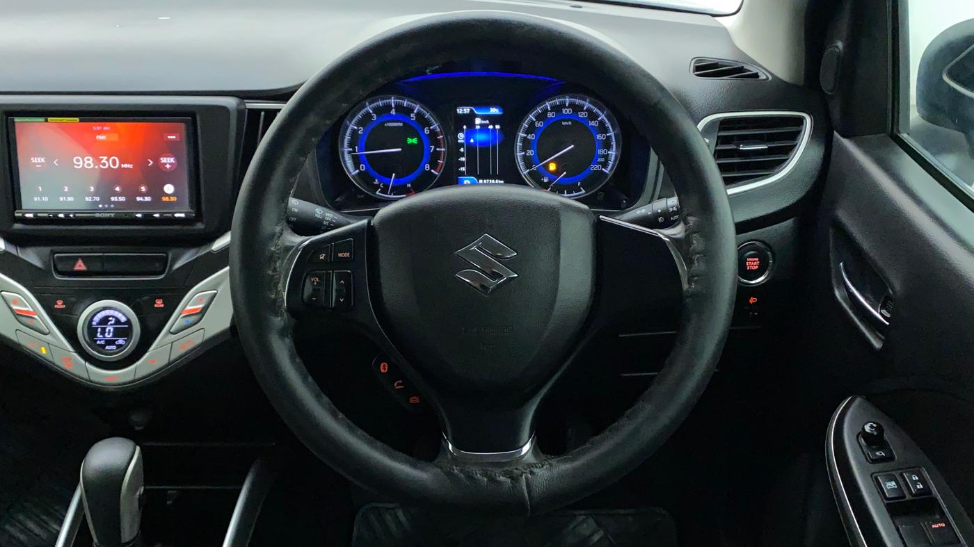 2017 Maruti Baleno ZETA CVT PETROL 1.2, Petrol, Automatic, 37,678 km, Steering Wheel Close Up