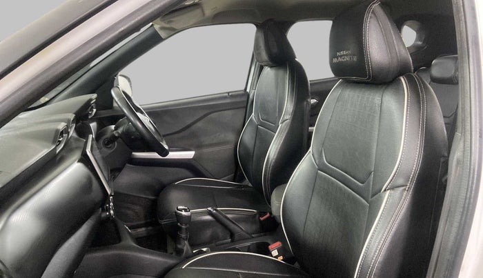 2021 Nissan MAGNITE XV PREMIUM, Petrol, Manual, 66,065 km, Right Side Front Door Cabin