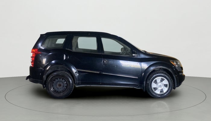 2014 Mahindra XUV500 W6, Diesel, Manual, 99,432 km, Right Side